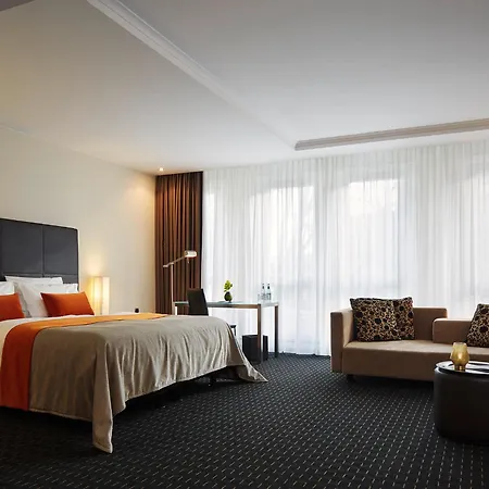 Boston Hotel HH