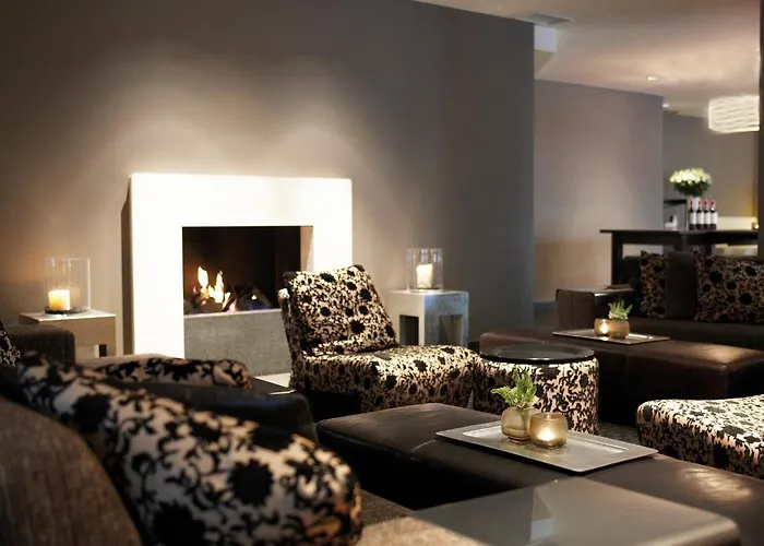 Boston Hh Hotel 4*