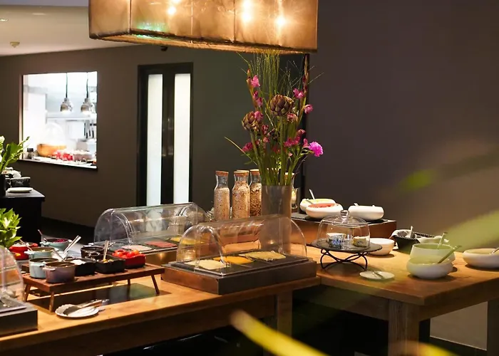 Hotel Boston Hh 4*