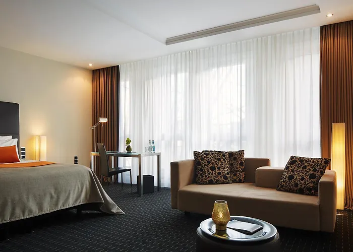 Hotel Boston Hh